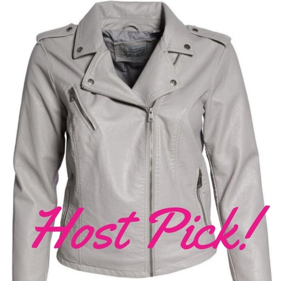Levi's Grey Faux Leather Jacket Size 1x - Picture 1 of 14
